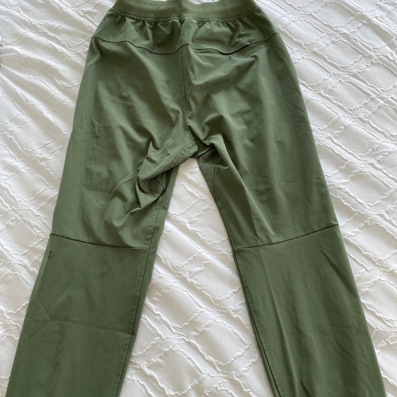 Lululemon ABC joggers - Picture 2 of 3